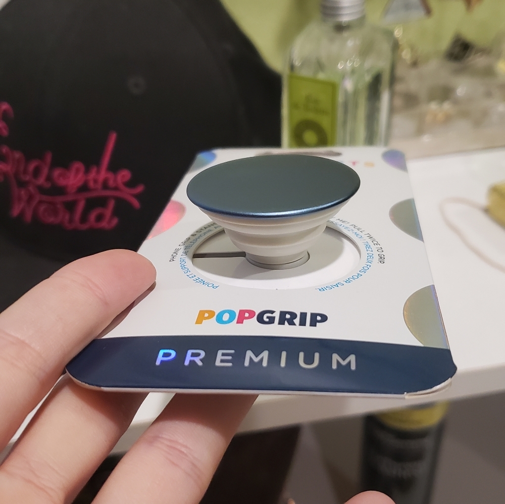 Premium Popsocket - Picture 2 of 4